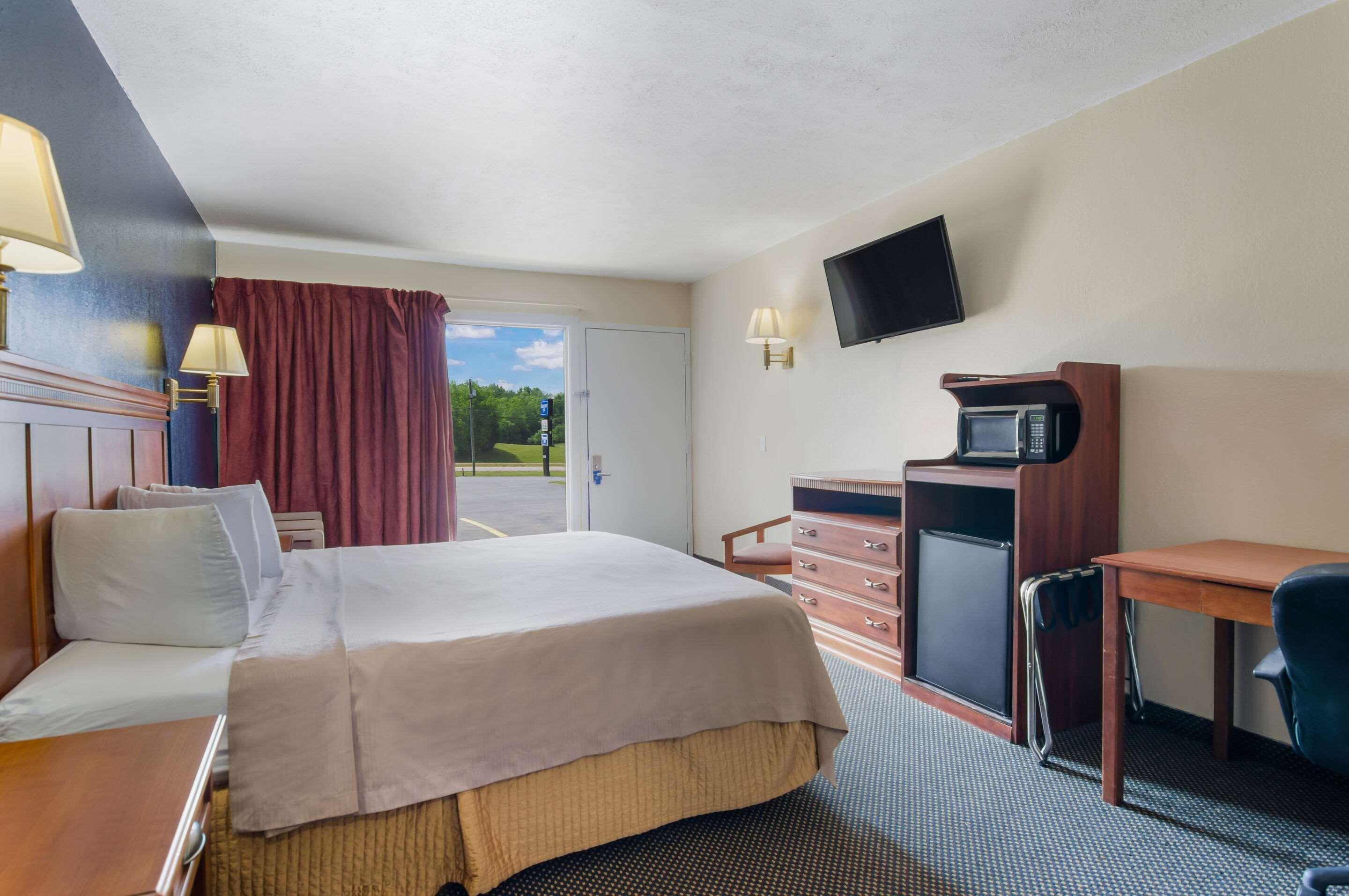 Rodeway Inn Church Hill - Tri Cities Area Kültér fotó